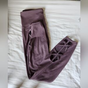 GAIAM Purple Athletic Leggings with Lattice Detail Size Small